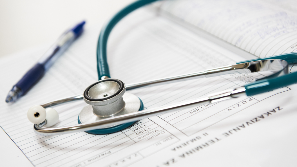 Getting ready for your first visit with a family doctor? Here’s exactly how to prepare so you feel confident, supported, and get the most out of your appointment.